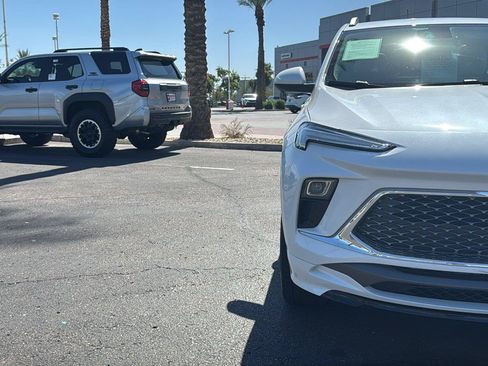 Used 2024 Buick Encore GX Avenir w/ Avenir Technology Package AWD/4WD image 3