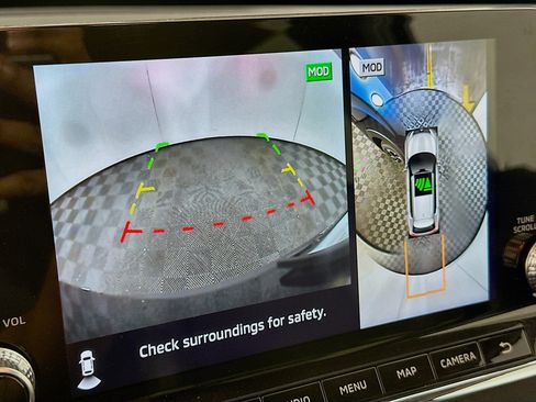 Used 2024 Mitsubishi Outlander SE image 23