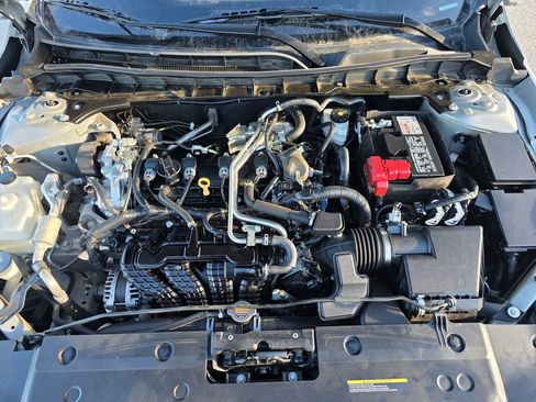 Used 2023 Nissan Altima 2.5 SV image 18