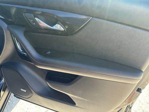 Used 2025 Chevrolet Blazer RS image 22