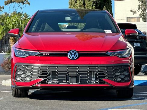 New 2025 Volkswagen GTI SE image 3