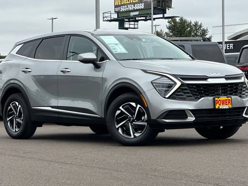 Certified 2025 Kia Sportage LX AWD/4WD image 2