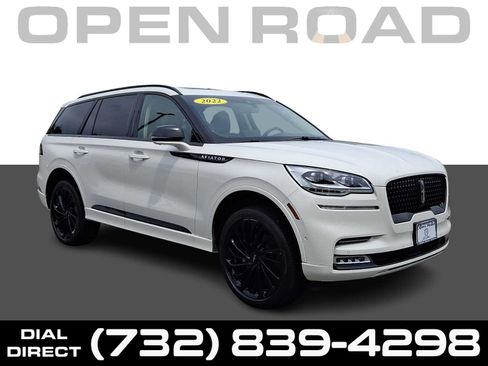 Used 2022 Lincoln Aviator Reserve w/ Equipment Group 201A AWD/4WD image 1