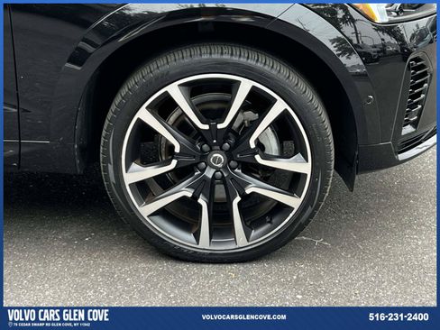 Used 2023 Volvo XC60 T8 Ultimate w/ Climate Package AWD/4WD image 7