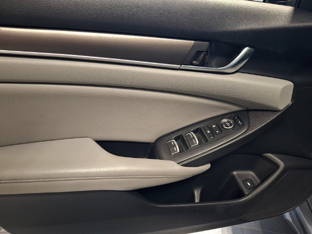 Used 2018 Honda Accord LX image 10