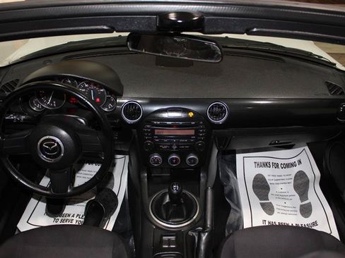 Used 2014 MAZDA MX-5 Miata Sport RWD image 14