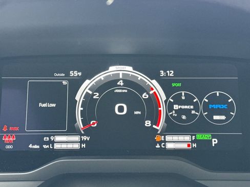 New 2025 Toyota Tundra Limited AWD/4WD image 23