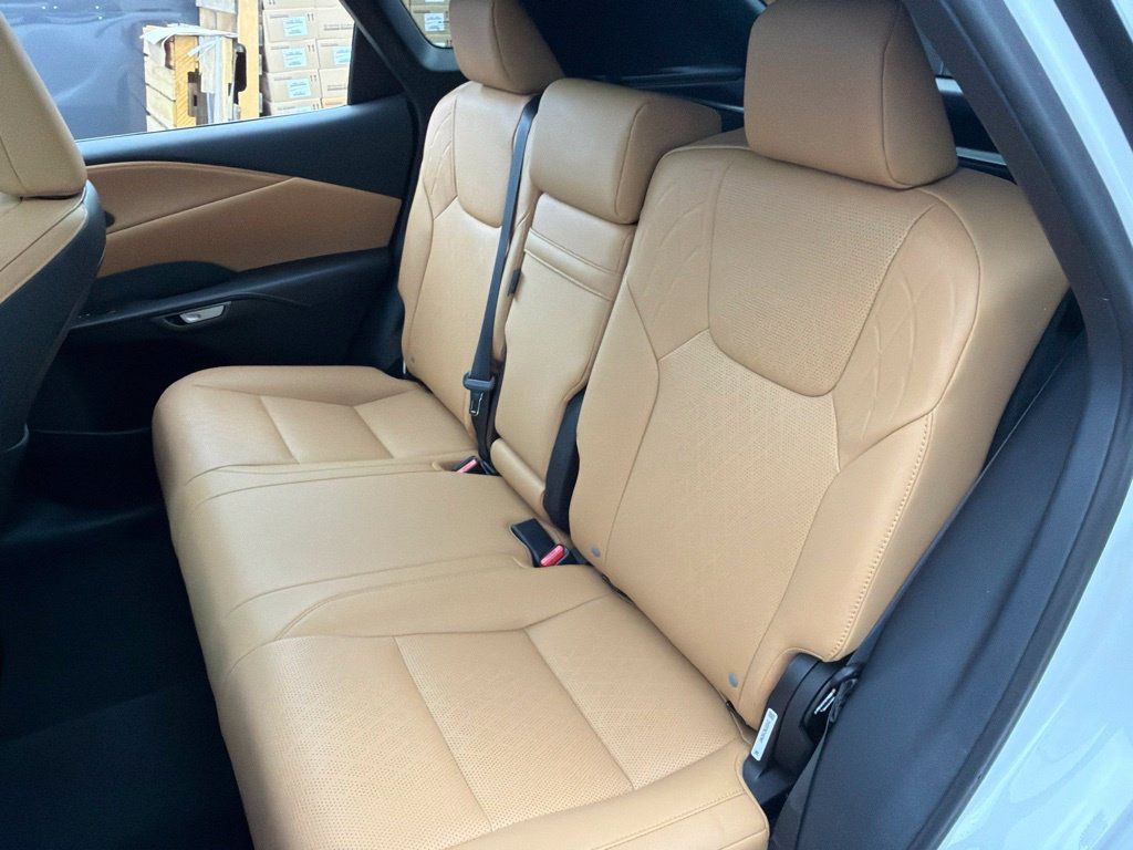 Used 2026 Lexus RX 350 w/ Convenience Package AWD/4WD image 21