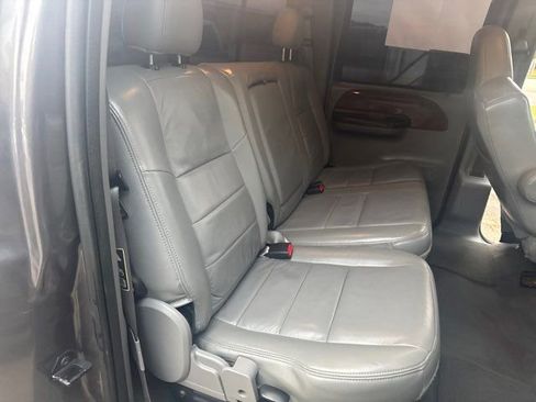 Used 2004 Ford F350 Lariat RWD image 13