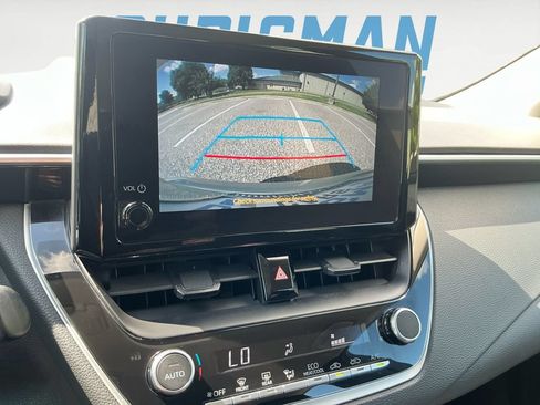 Used 2023 Toyota Corolla LE FWD image 20