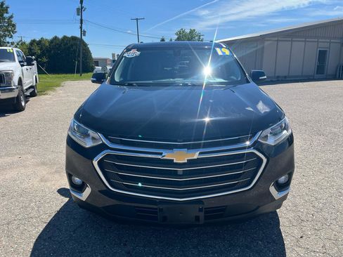 Used 2019 Chevrolet Traverse LT FWD image 8