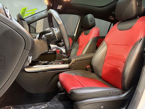 Used 2021 Mercedes-Benz GLA 45 AMG 4MATIC image 5