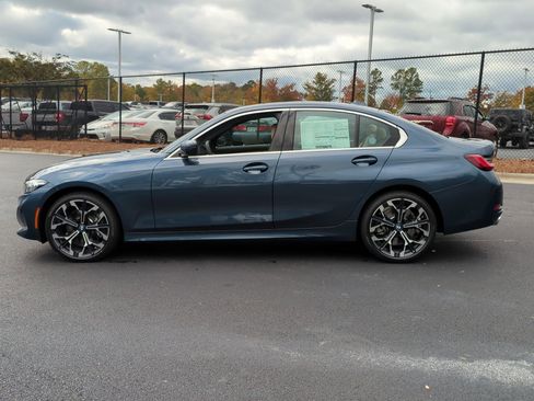 Used 2026 BMW 330i xDrive Sedan w/ Premium Package AWD/4WD image 7
