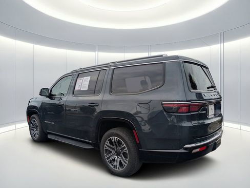 Certified 2024 Jeep Wagoneer Series II image 6