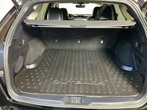 Used 2023 Subaru Outback Limited AWD/4WD image 12