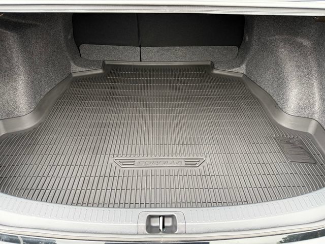 Certified 2025 Toyota Corolla LE FWD image 16