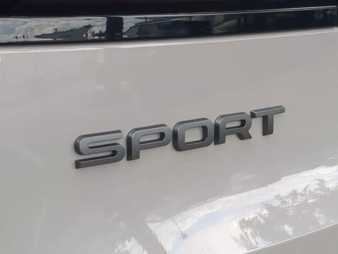 Certified 2025 Land Rover Range Rover Sport SE AWD/4WD image 13