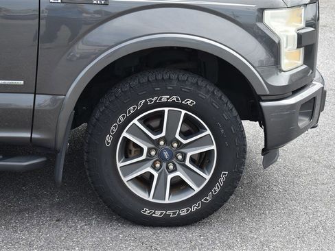 Used 2015 Ford F150 XLT w/ Equipment Group 302A Luxury image 3