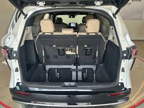 Certified 2024 Toyota Sienna Limited AWD/4WD image 20