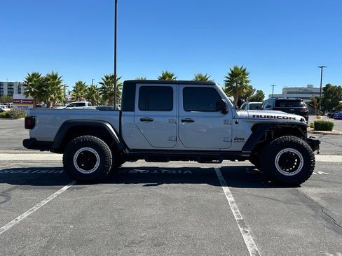 Used 2020 Jeep Gladiator Rubicon image 8