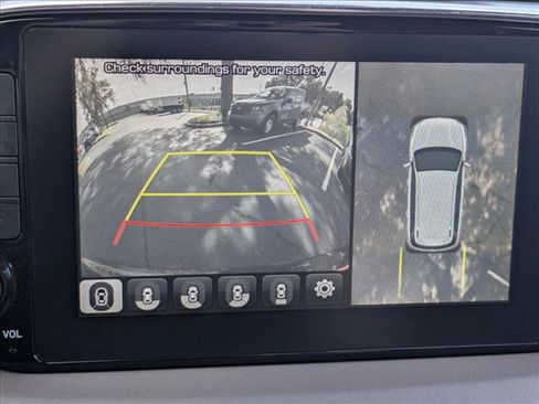 Used 2020 Hyundai Santa Fe Limited FWD image 14