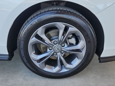 Used 2024 Honda Accord EX image 8
