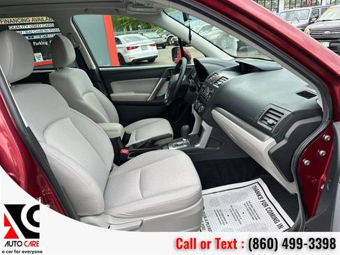 Used 2015 Subaru Forester 2.5i Premium w/ All-Weather Package image 10