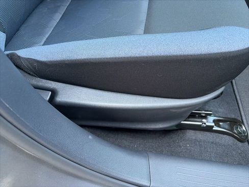 Certified 2025 Nissan Versa SV w/ Trunk Package image 21