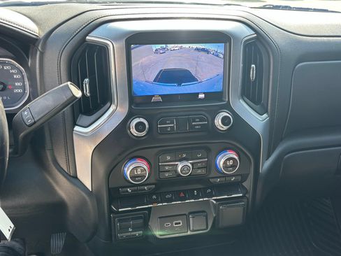 Used 2019 GMC Sierra 1500 SLE w/ Fleet Comfort Package AWD/4WD image 18