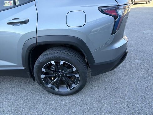 Used 2026 Chevrolet Equinox RS w/ LPO, Floor Liner Package image 8