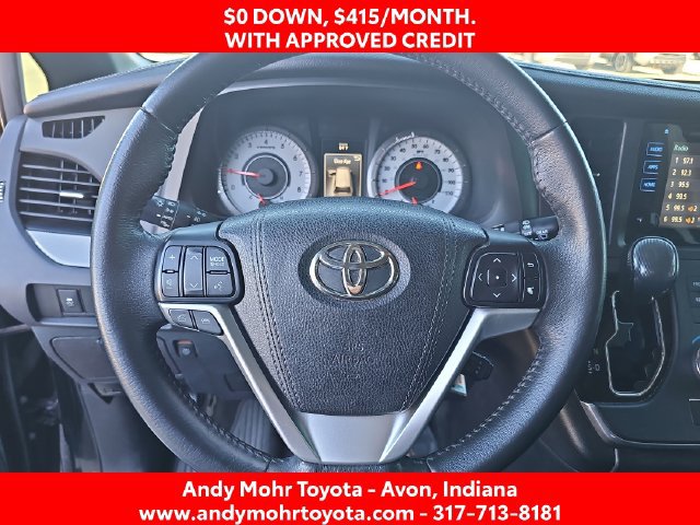 Used 2017 Toyota Sienna SE FWD image 14
