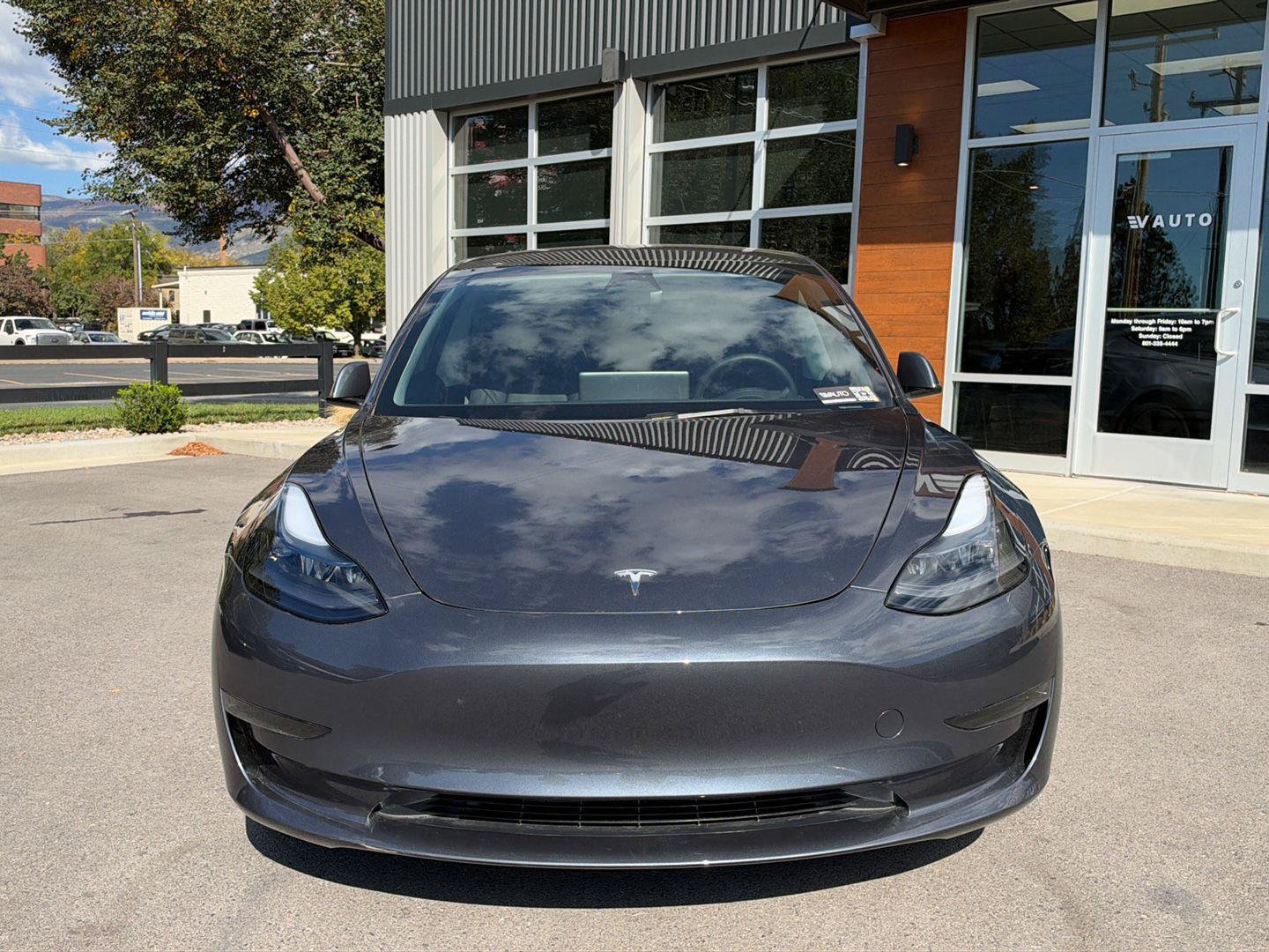 Used 2023 Tesla Model 3 Standard Range RWD image 3