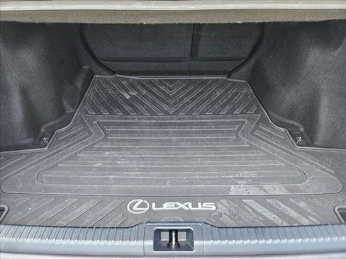 Used 2022 Lexus IS 300 AWD w/ Premium Package image 6