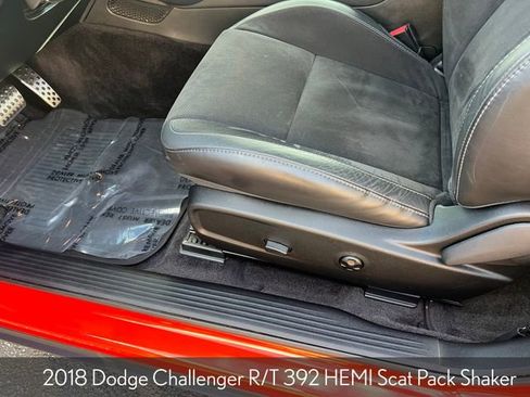 Used 2018 Dodge Challenger R/T Scat Pack image 24