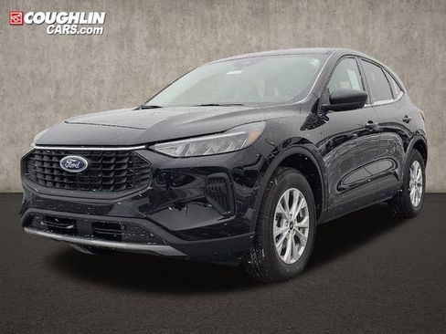 New 2026 Ford Escape Active w/ Active Premium Tech Pack image 3