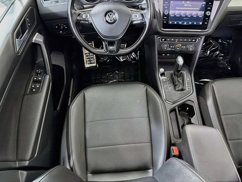 Used 2021 Volkswagen Tiguan SE R-Line FWD image 25