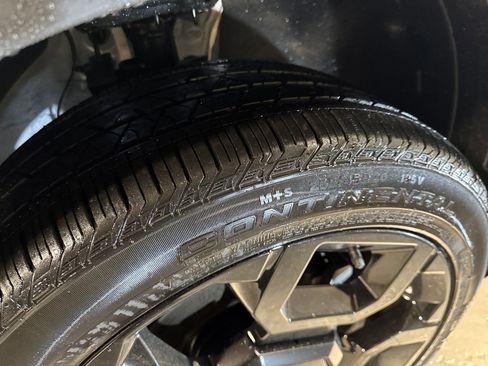 New 2026 Kia Sorento SX Prestige w/ Olive Brown Leather Package image 8