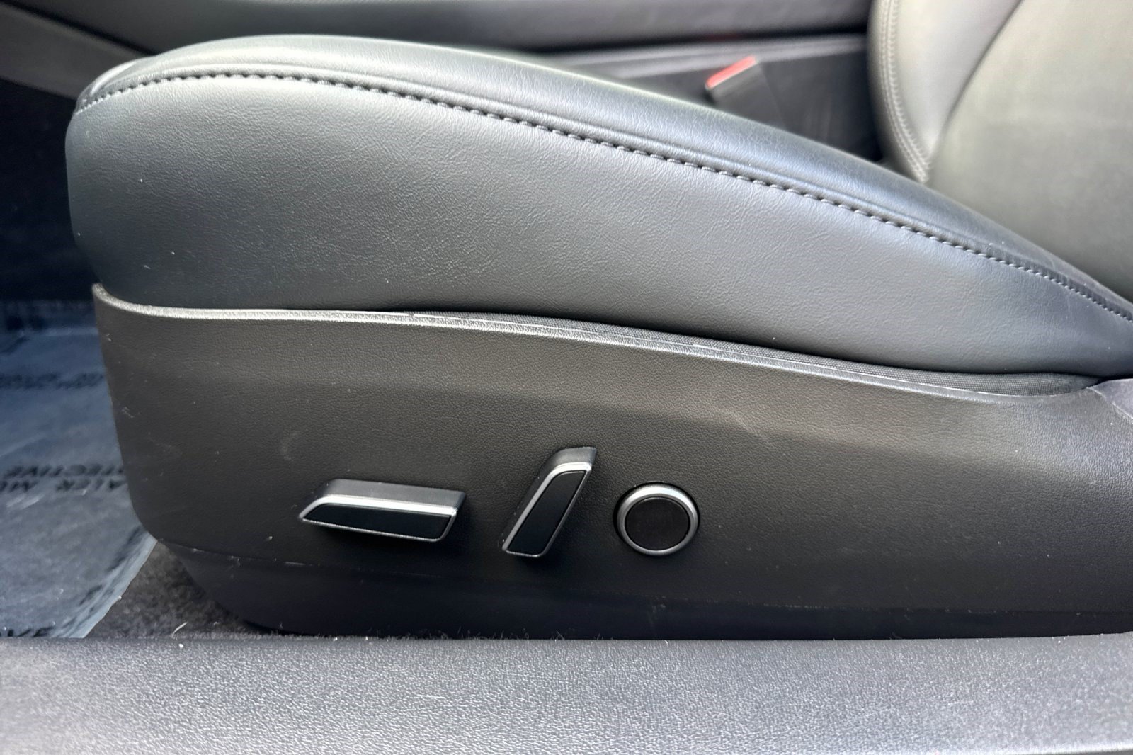 Used 2023 Tesla Model 3 Standard Range RWD image 15