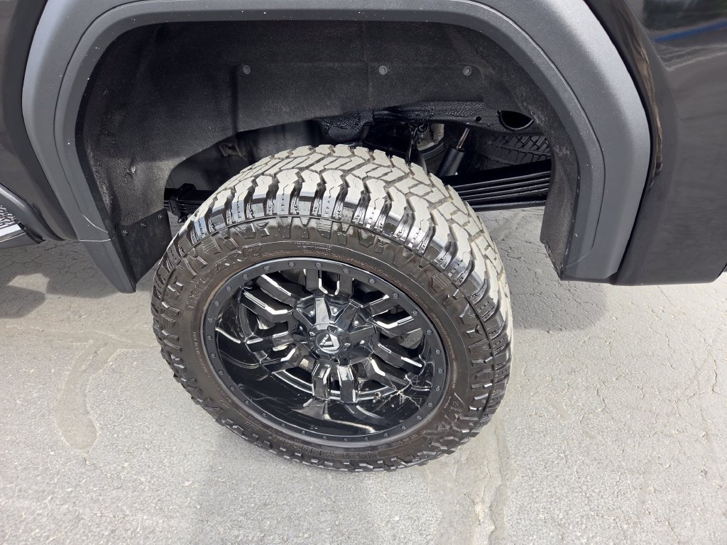 Used 2020 GMC Sierra 2500 Denali w/ Denali Ultimate Package AWD/4WD image 13