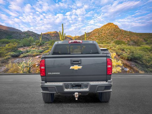 Used 2016 Chevrolet Colorado Z71 AWD/4WD image 5