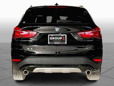 Used 2021 BMW X1 sDrive28i w/ Convenience Package image 4