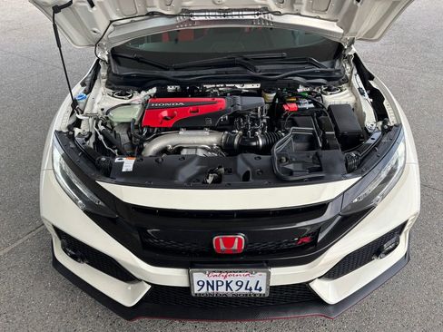 Used 2019 Honda Civic Type R image 24
