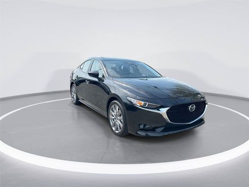 New 2026 MAZDA MAZDA3 2.5 S Sedan w/ Preferred Pkg FWD image 2
