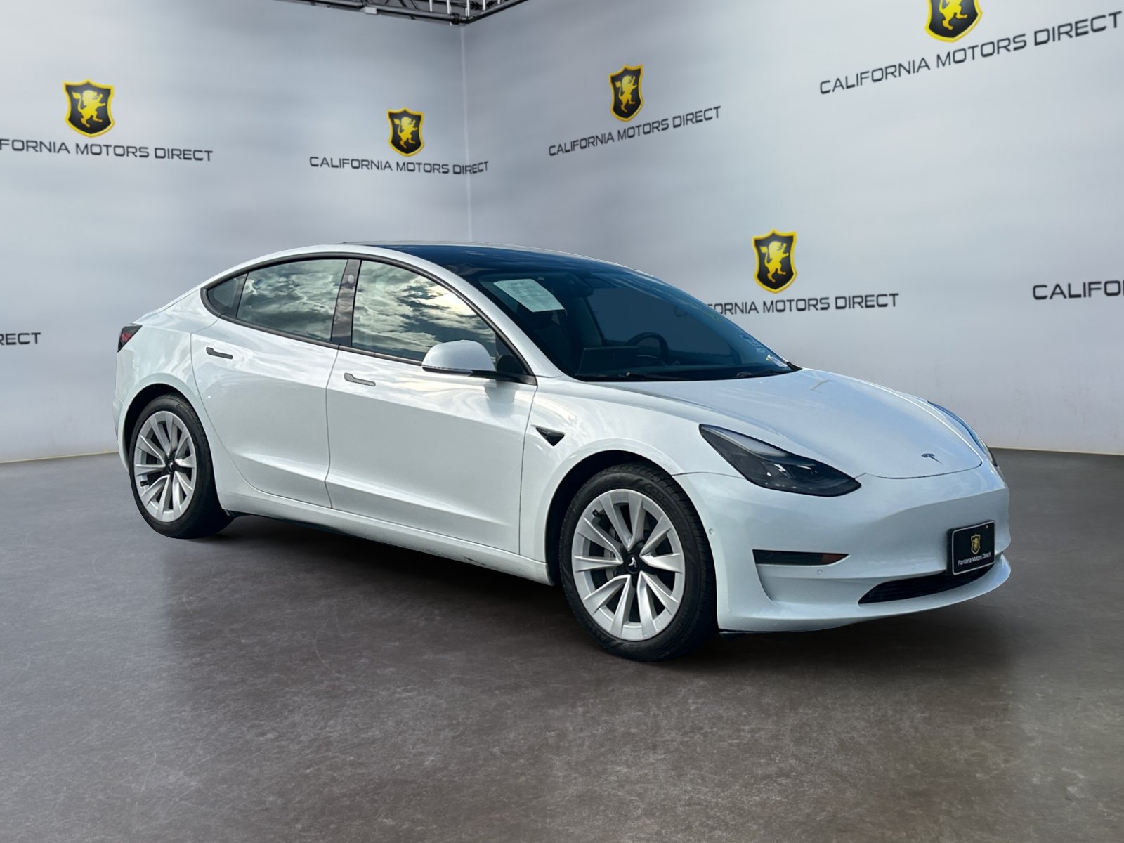 Used 2022 Tesla Model 3 Standard Range RWD image 7