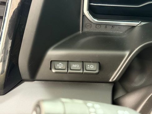 Used 2024 GMC Sierra 1500 Denali image 33