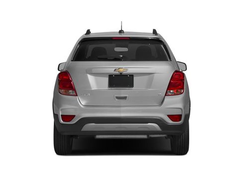 Used 2020 Chevrolet Trax LT w/ LT Convenience Package AWD/4WD image 5