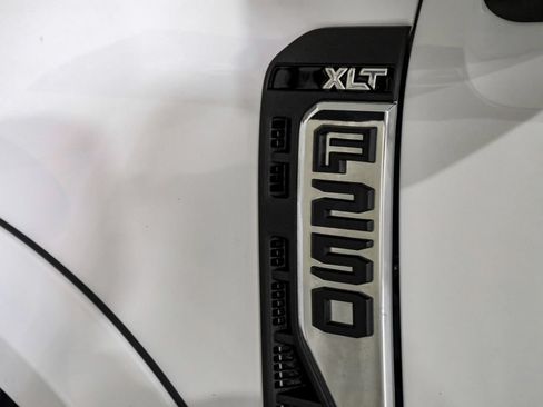 Used 2024 Ford F250 XLT w/ FX4 Off-Road Package AWD/4WD image 43