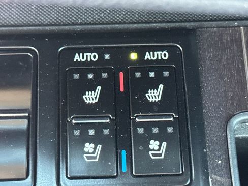 Used 2021 Lexus RX 350 350 w/ Luxury Package image 31