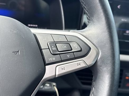 Used 2025 Volkswagen Jetta Sport FWD image 29