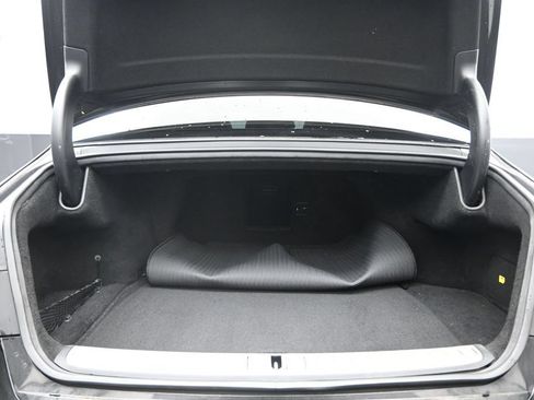 Used 2023 Genesis G90 3.5T AWD/4WD image 27